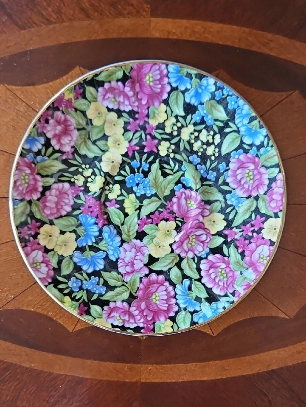 VTG Bethany Staffordshire England Fine Bone China Black Chintz Floral Teacup